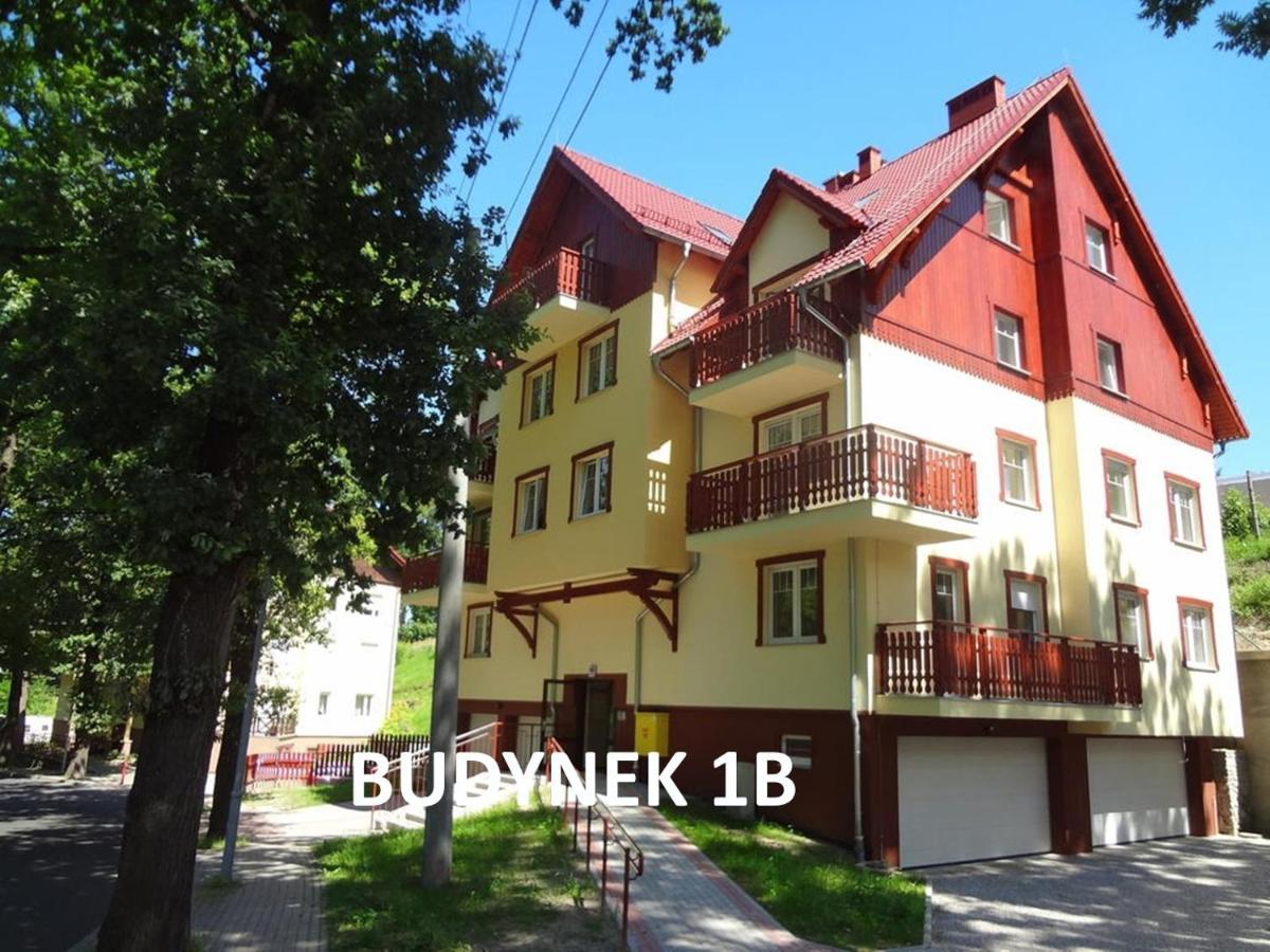 Apartamenty Sun&Fun Rezydencja Pod Debami Nad Lomnica 1B I 2B- Blisko Centrum I Sklepow W Otoczeniu Zieleni Karpacz Exterior foto